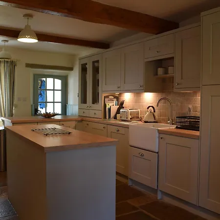 Inglenook بيت للعطل غراسينغتون